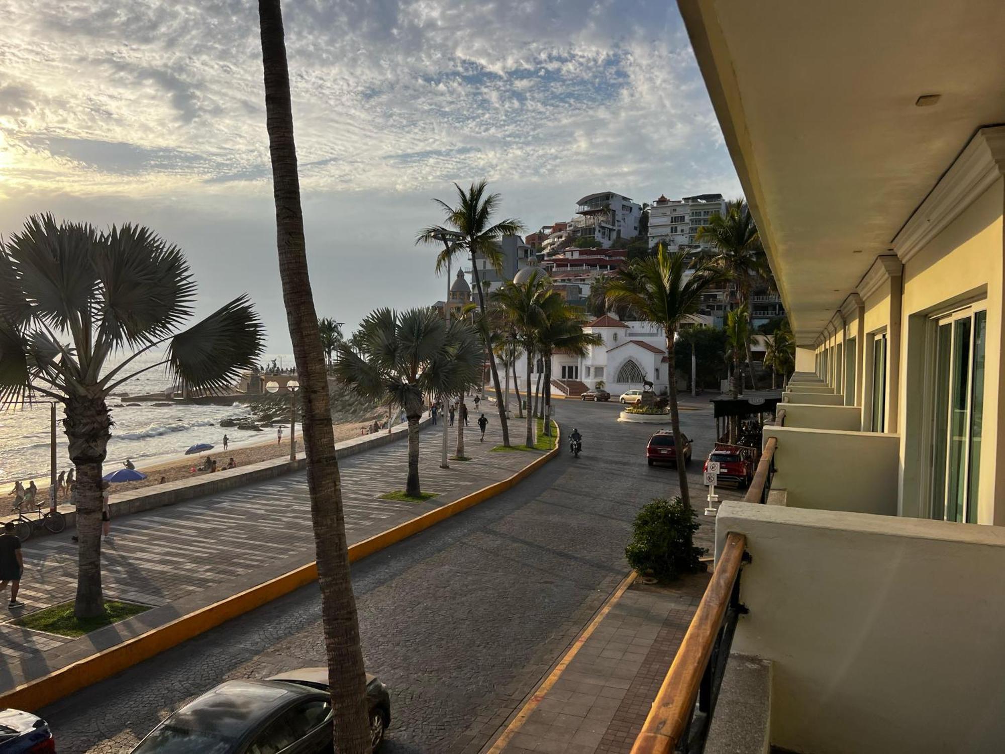 Hotel La Siesta Mazatlán Zimmer foto