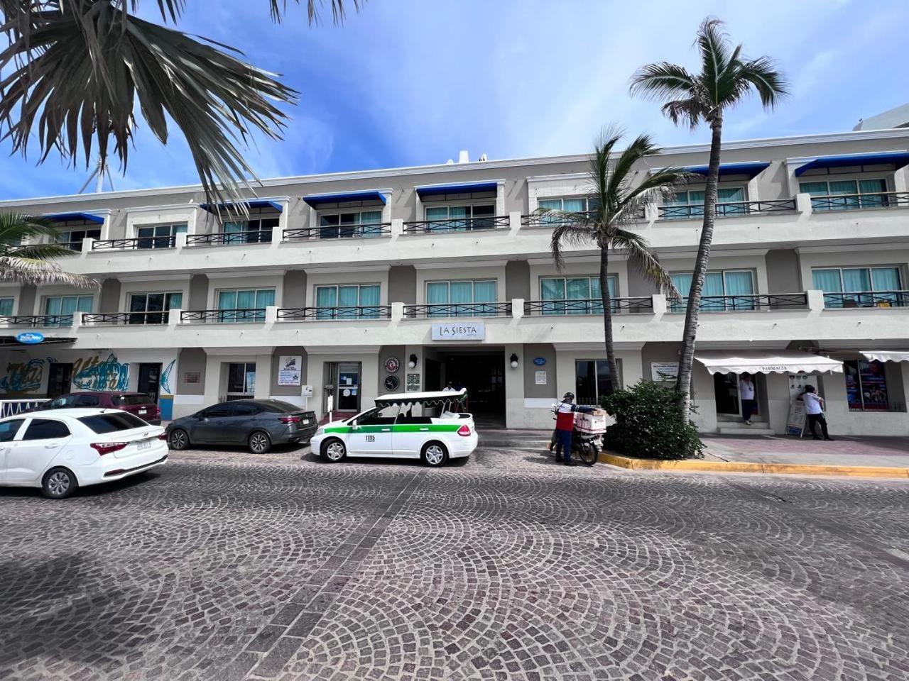 Hotel La Siesta Mazatlán Exterior foto