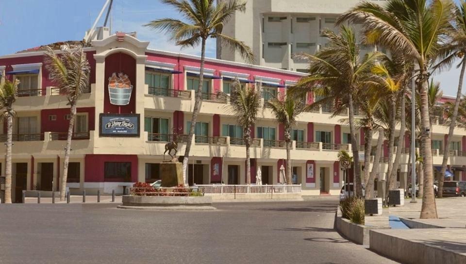 Hotel La Siesta Mazatlán Exterior foto